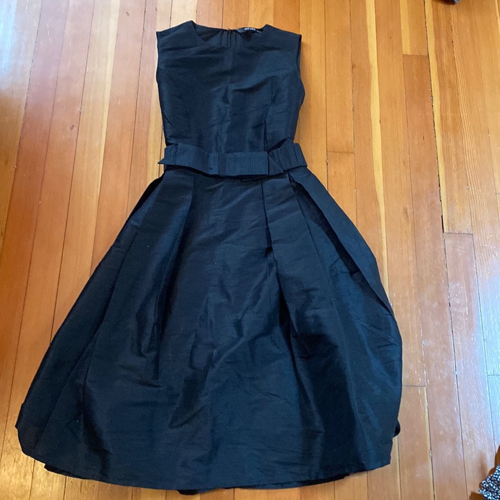 EShakti - Dupioni sleeveless cocktail dress - Picture 2 of 5